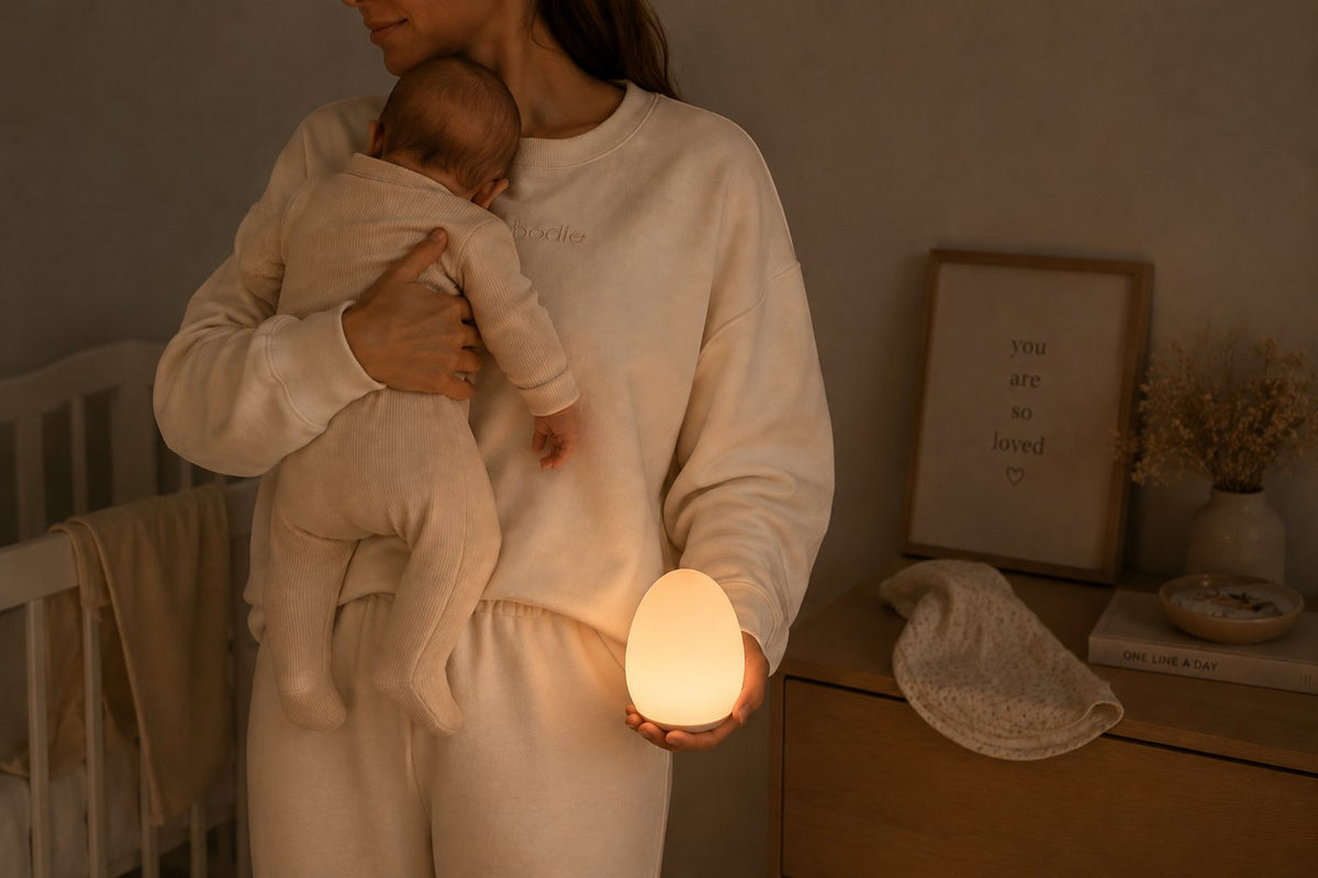 Night feed in soft light, tips from real mums