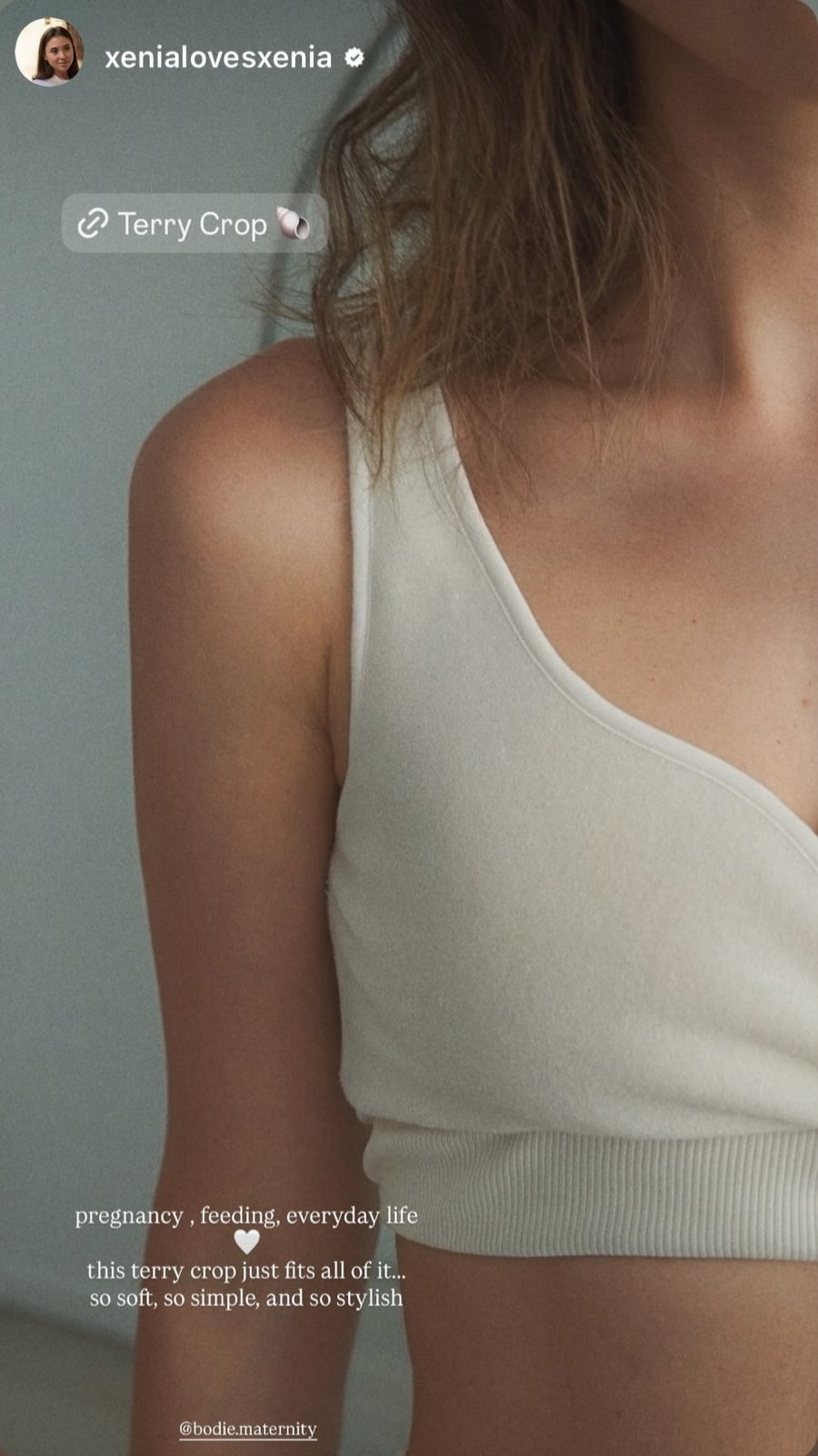 Xenia wearing the bodie leakproof terry nursing crop bra