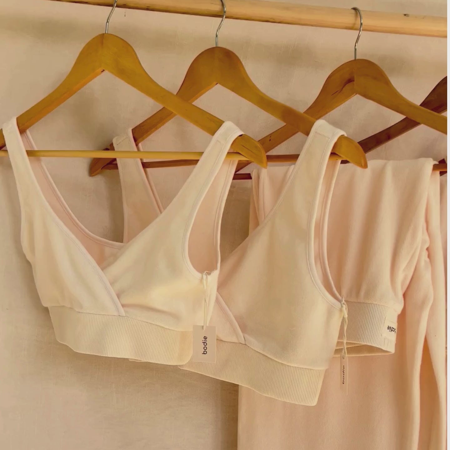 Bodie Maternity - Breastfeeding top, Maternity pants, Breastfeeding singlet, nursing bra, nursing singlet, nursing jumper, maternity sweater